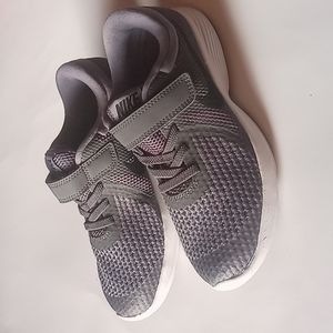 Toddler Nike Sneakers Size 13C